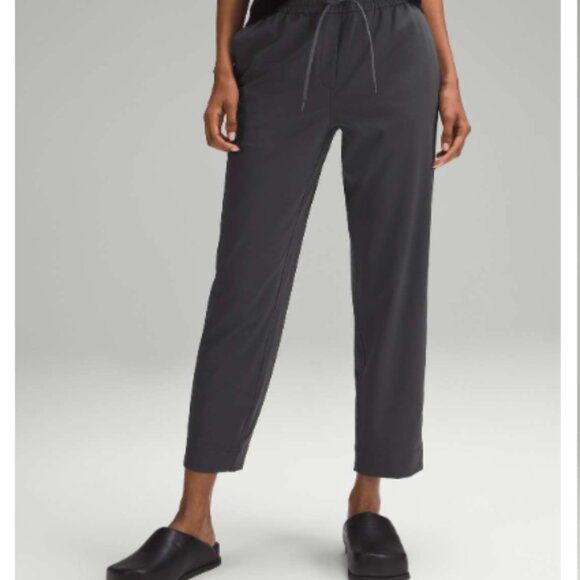 Lululemon Athletica Black Ankle Pants - Picture 2 of 8